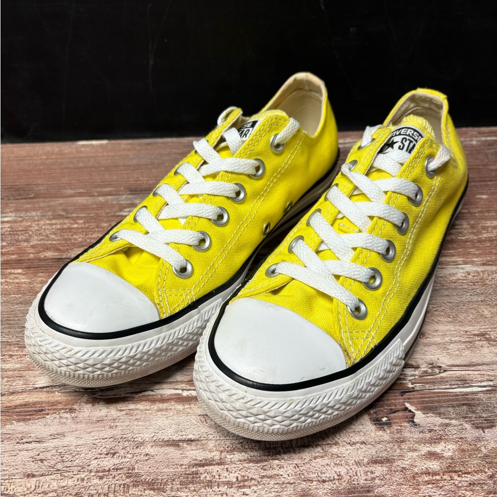 Converse | Yellow Low Top All-Stars, Size 5.5M 7.5W